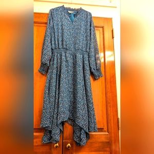 Women's blue flower dress